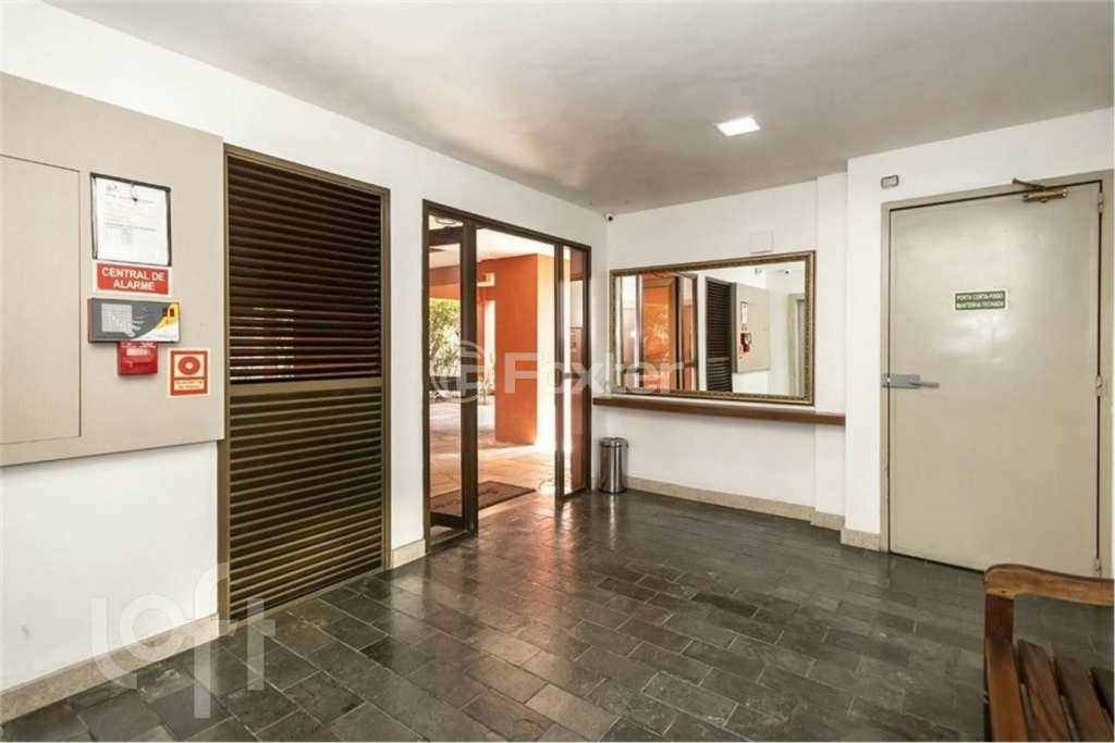 Apartamento à venda com 3 quartos, 74m² - Foto 37