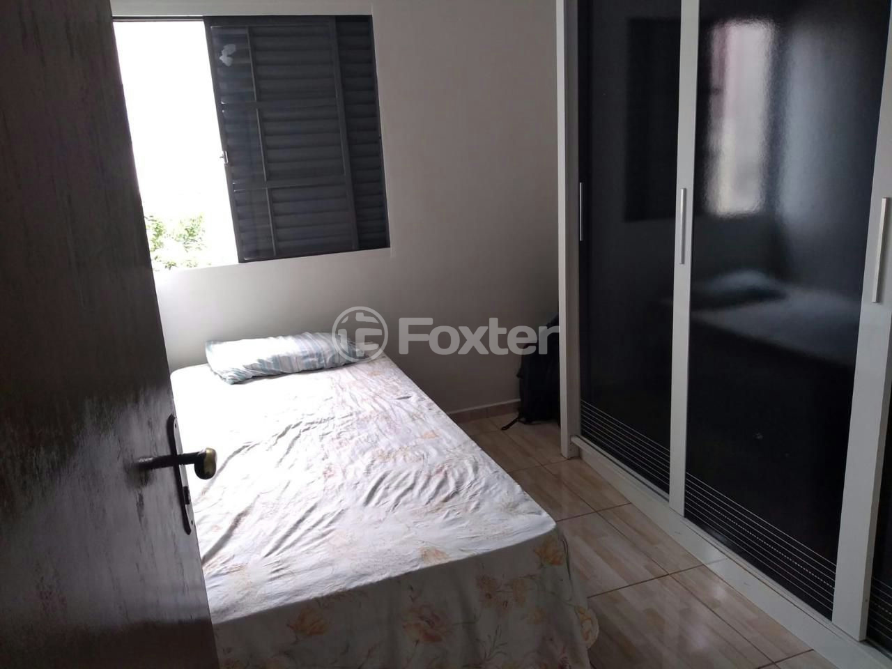 Apartamento à venda com 2 quartos, 46m² - Foto 4