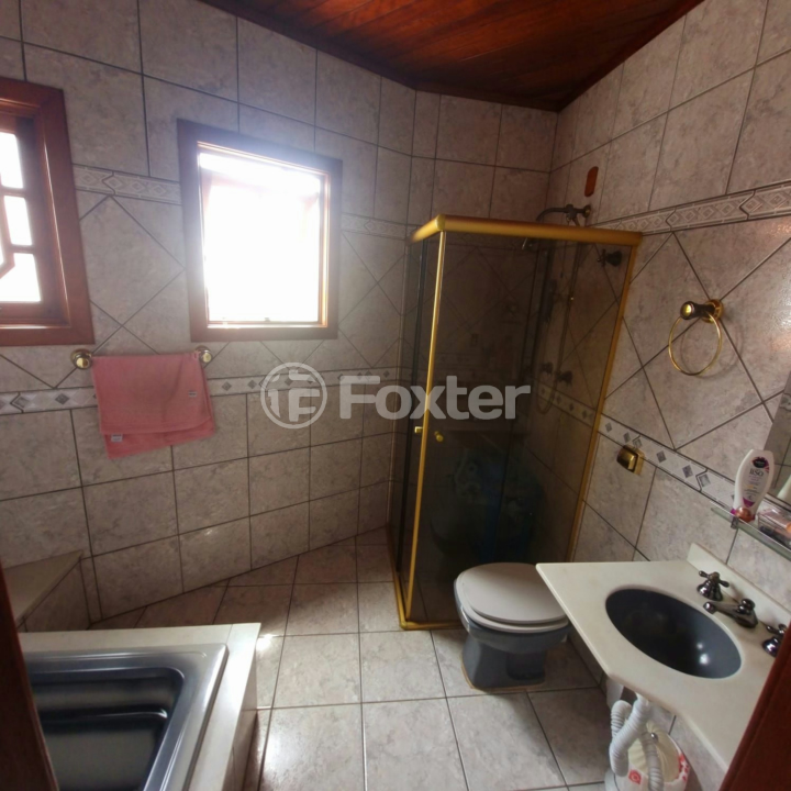 Casa à venda com 3 quartos, 248m² - Foto 17