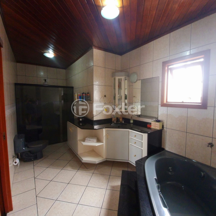 Casa à venda com 3 quartos, 248m² - Foto 16