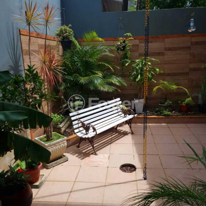 Casa à venda com 3 quartos, 248m² - Foto 18