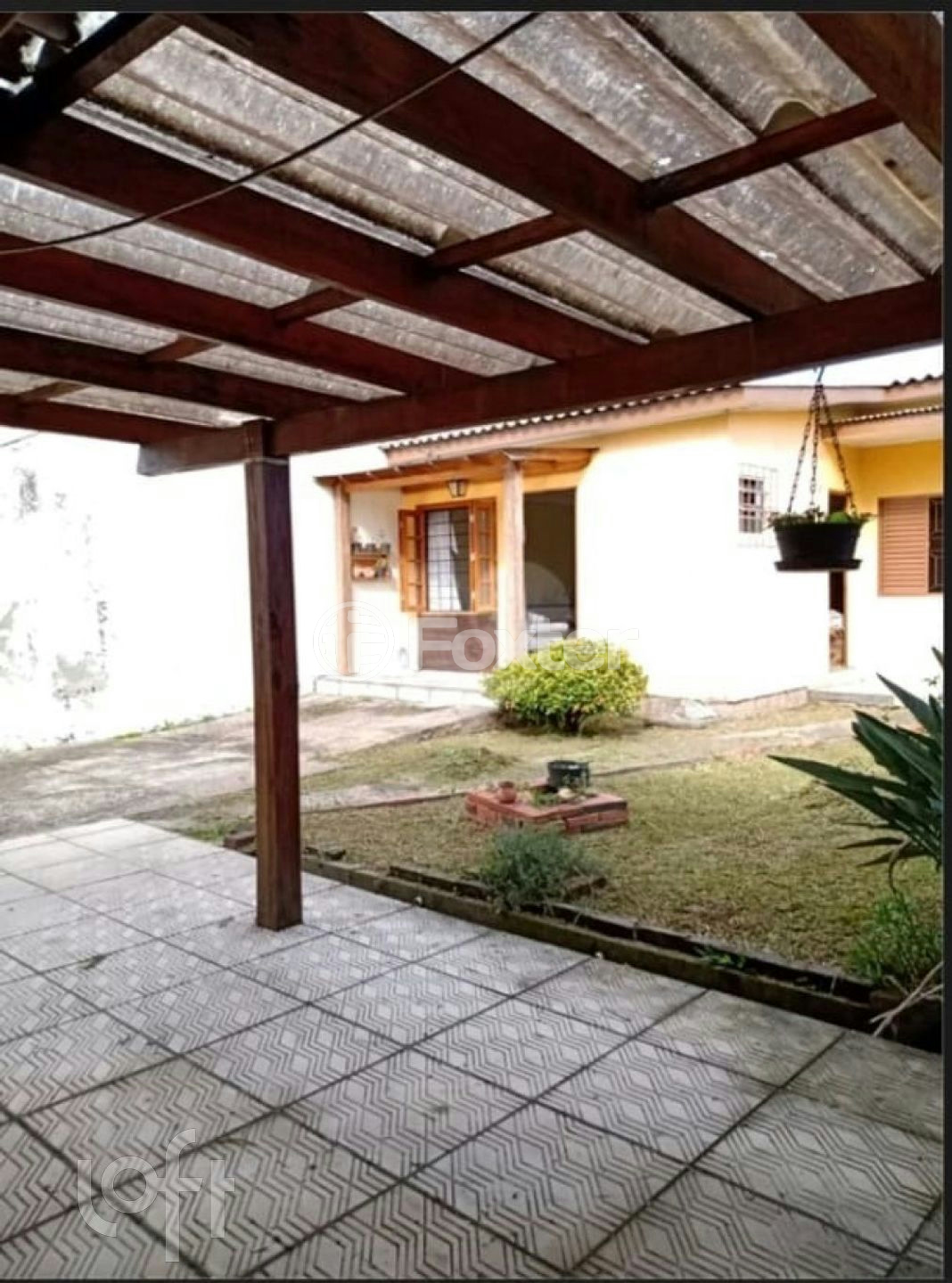 Casa à venda com 1 quarto, 88m² - Foto 1