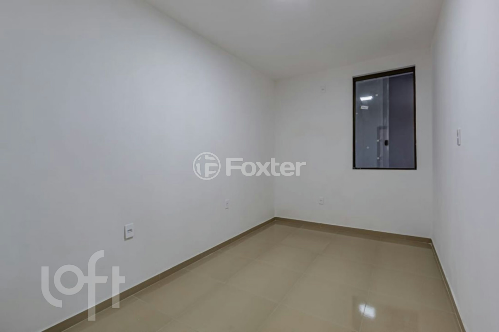 Casa à venda com 3 quartos, 90m² - Foto 19