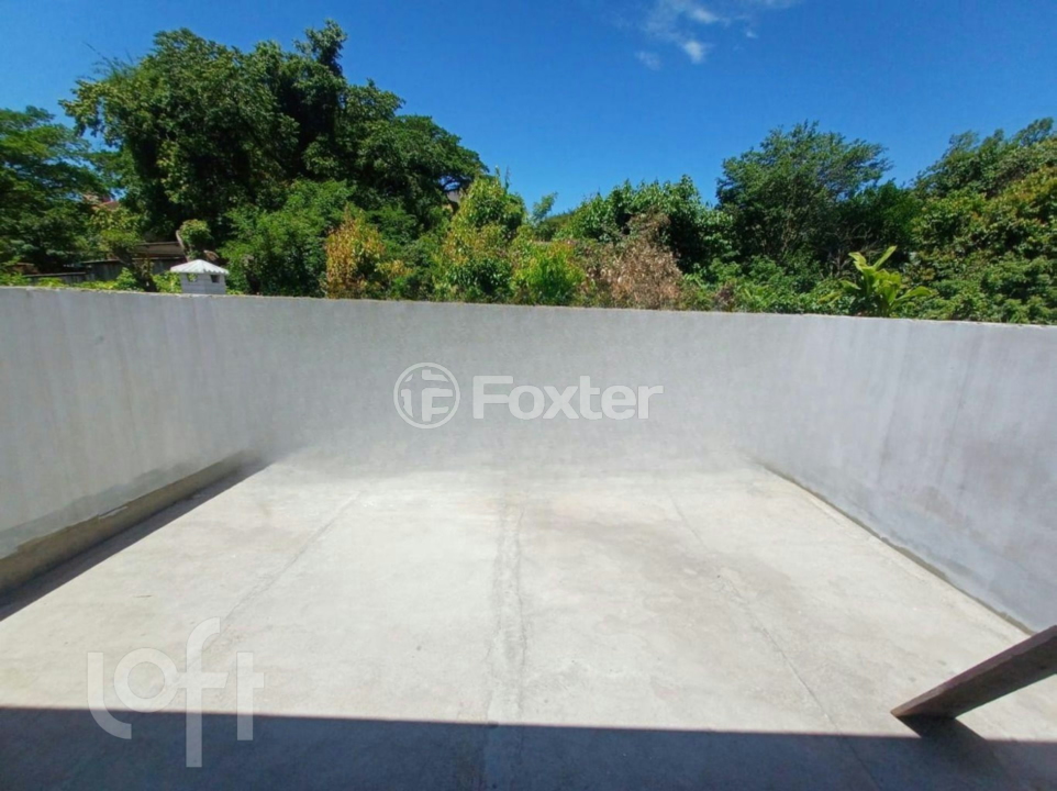 Casa à venda com 3 quartos, 90m² - Foto 11