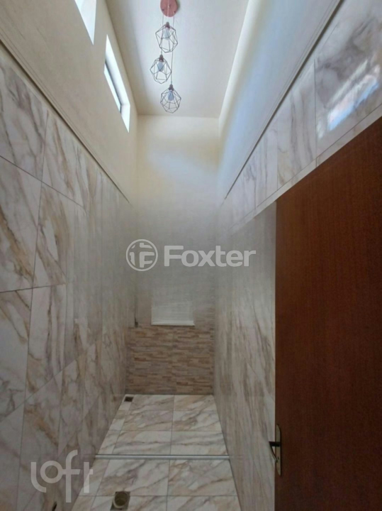 Casa à venda com 3 quartos, 90m² - Foto 5