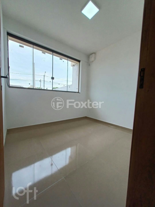 Casa à venda com 3 quartos, 90m² - Foto 6