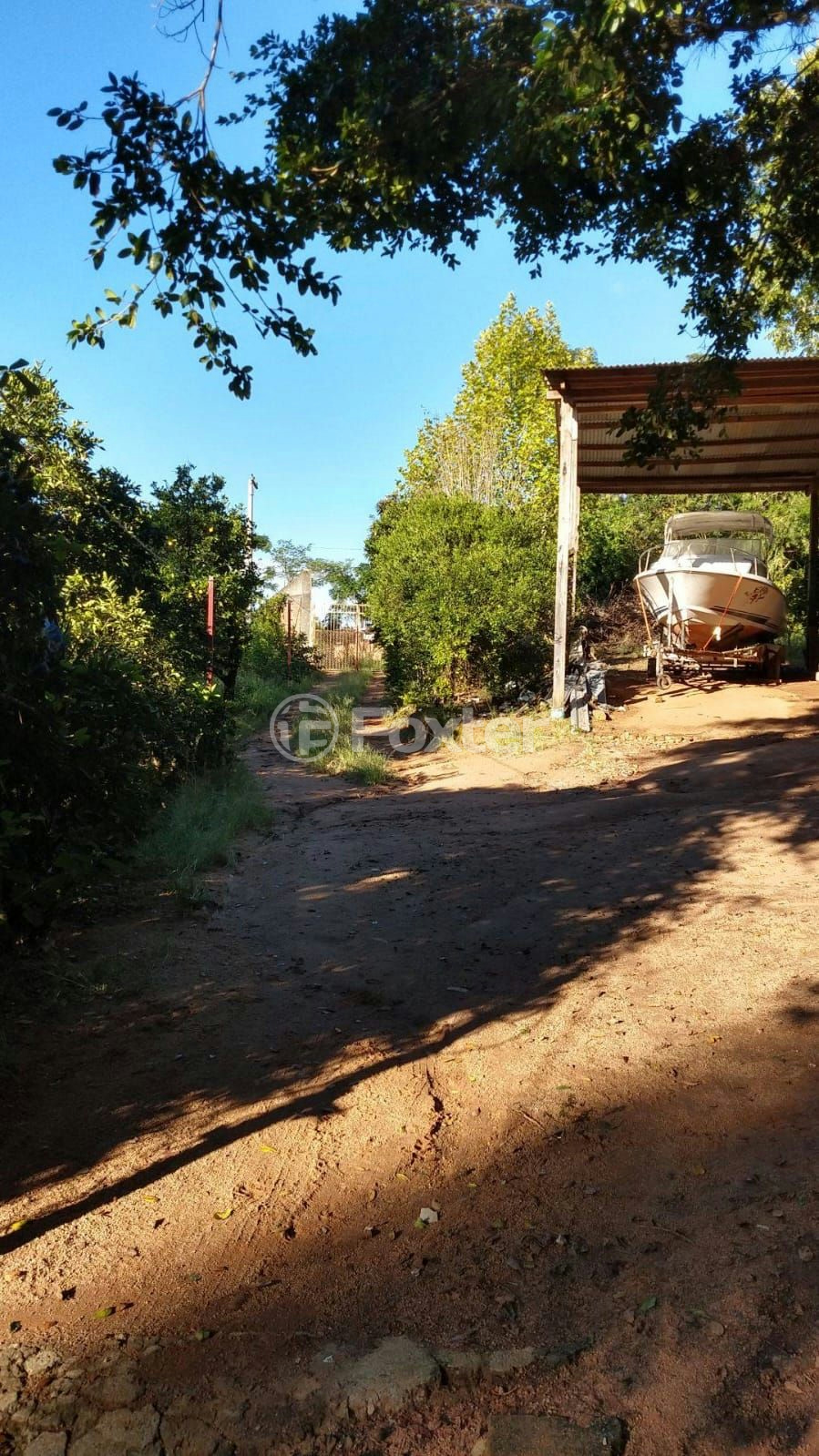 Sítio à venda com 3 quartos, 156m² - Foto 2