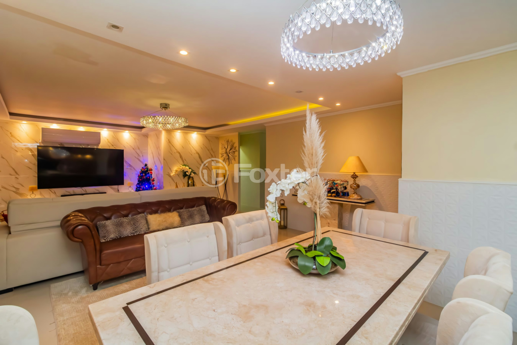 Casa à venda com 4 quartos, 141m² - Foto 3