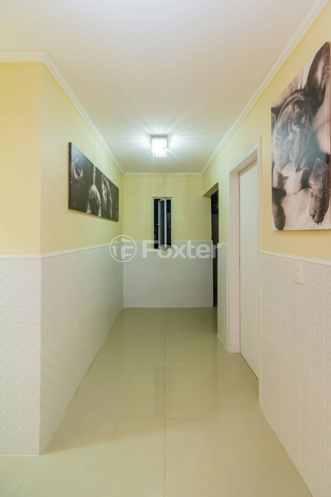 Casa à venda com 4 quartos, 141m² - Foto 11