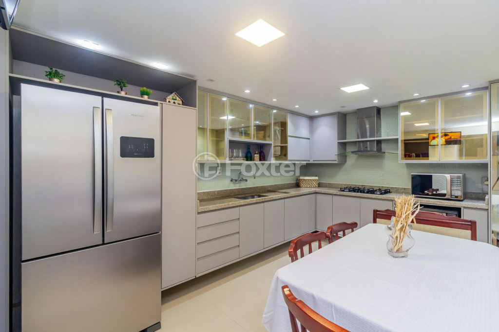 Casa à venda com 4 quartos, 141m² - Foto 26