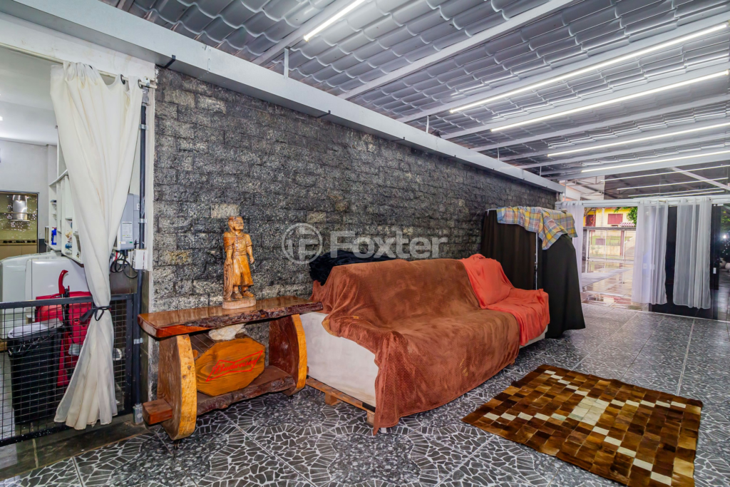 Casa à venda com 4 quartos, 141m² - Foto 29