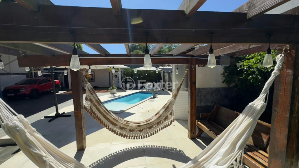 Casa à venda com 4 quartos, 141m² - Foto 38
