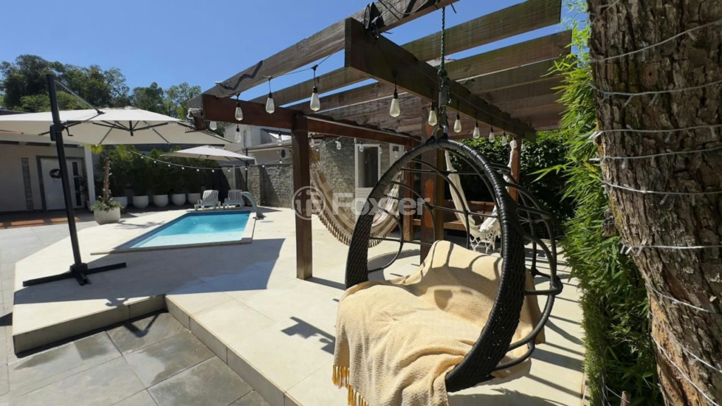 Casa à venda com 4 quartos, 141m² - Foto 44