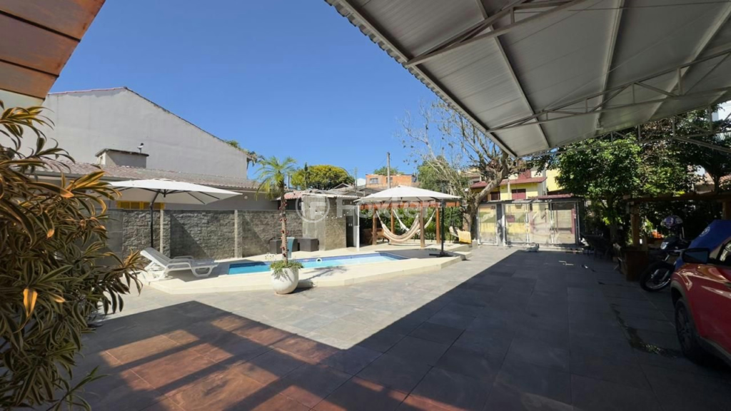 Casa à venda com 4 quartos, 141m² - Foto 49