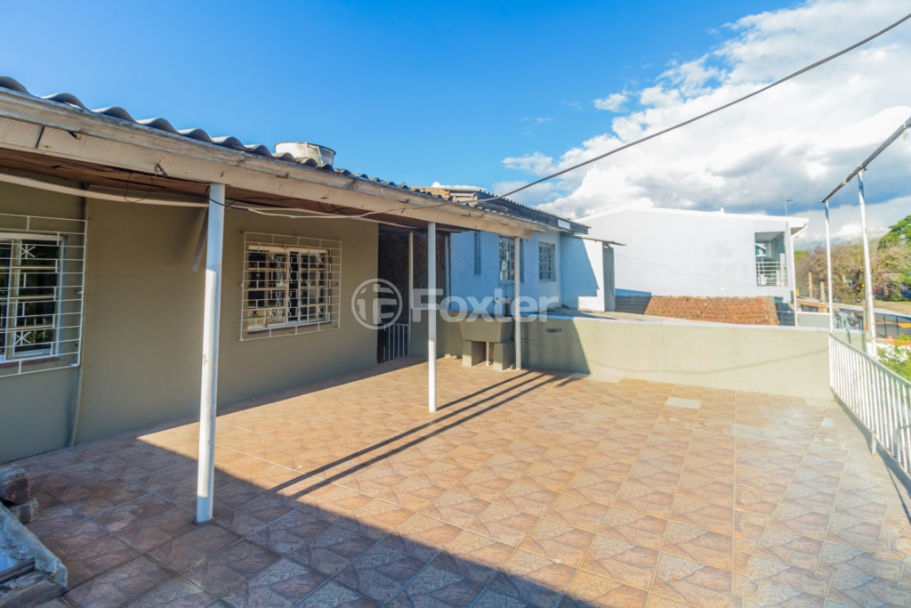 Casa à venda com 2 quartos, 139m² - Foto 3