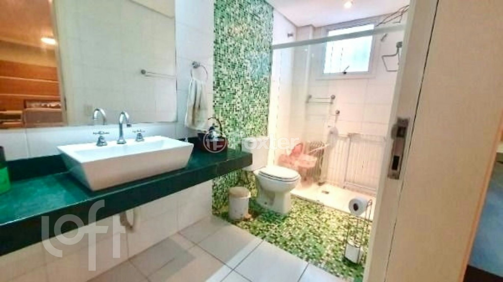 Casa à venda com 3 quartos, 218m² - Foto 17