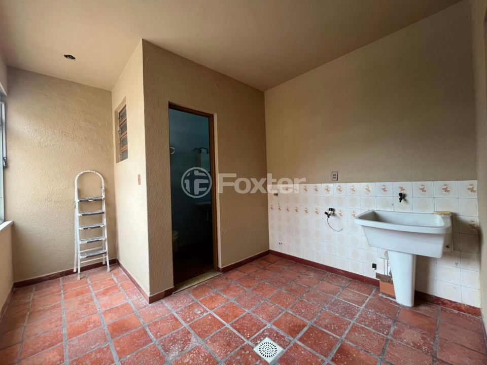 Apartamento à venda com 2 quartos, 80m² - Foto 2