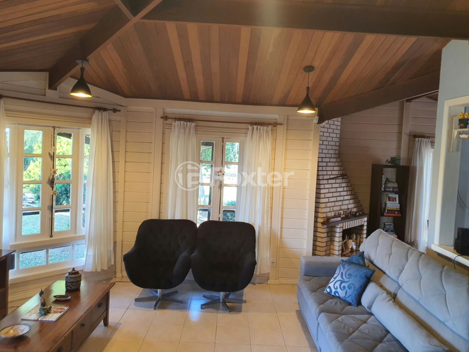 Fazenda à venda com 3 quartos, 282m² - Foto 4