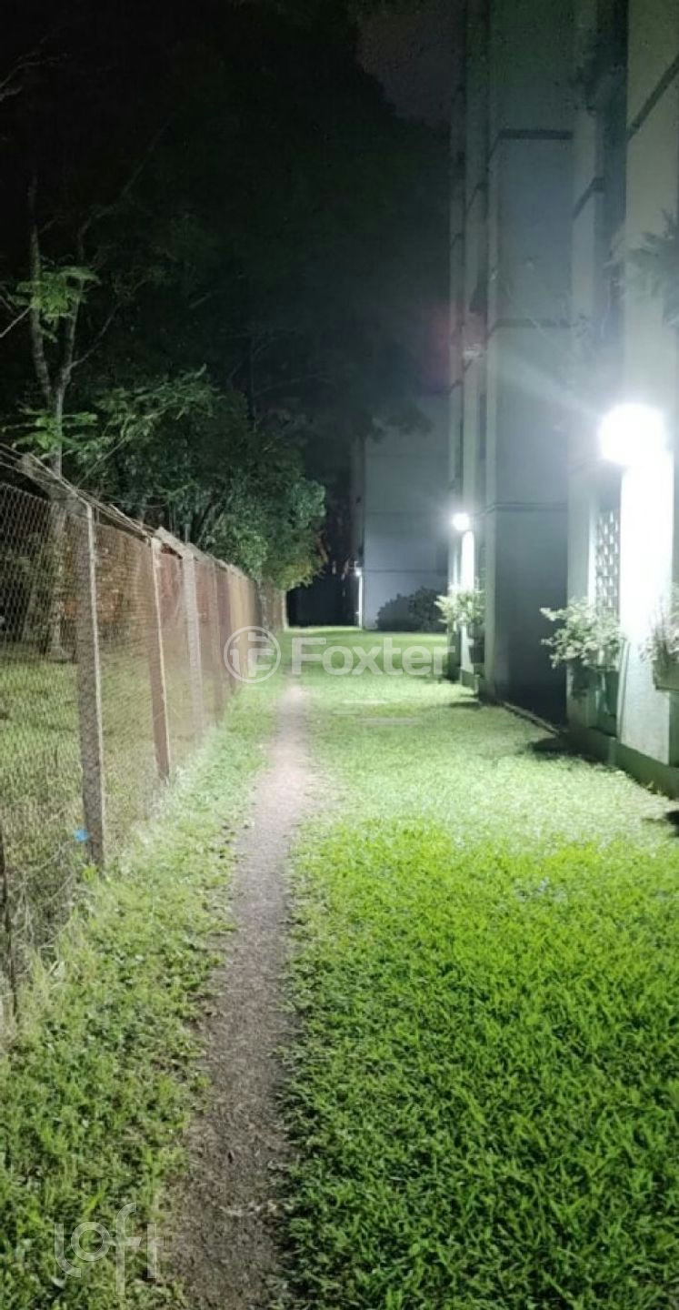Apartamento à venda com 2 quartos, 44m² - Foto 2
