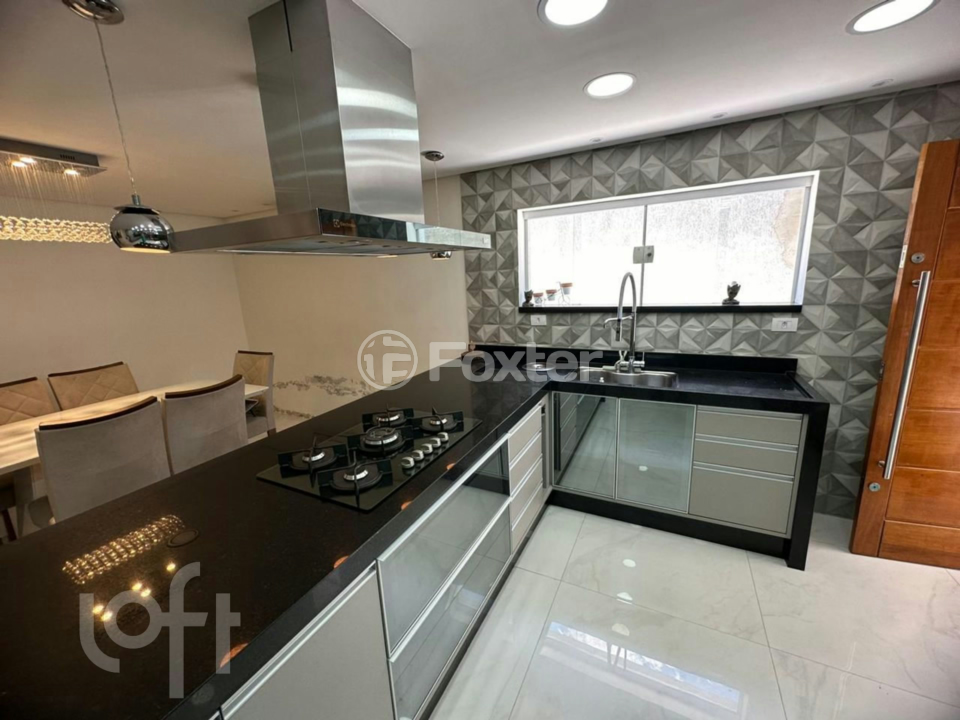 Casa à venda com 3 quartos, 270m² - Foto 4