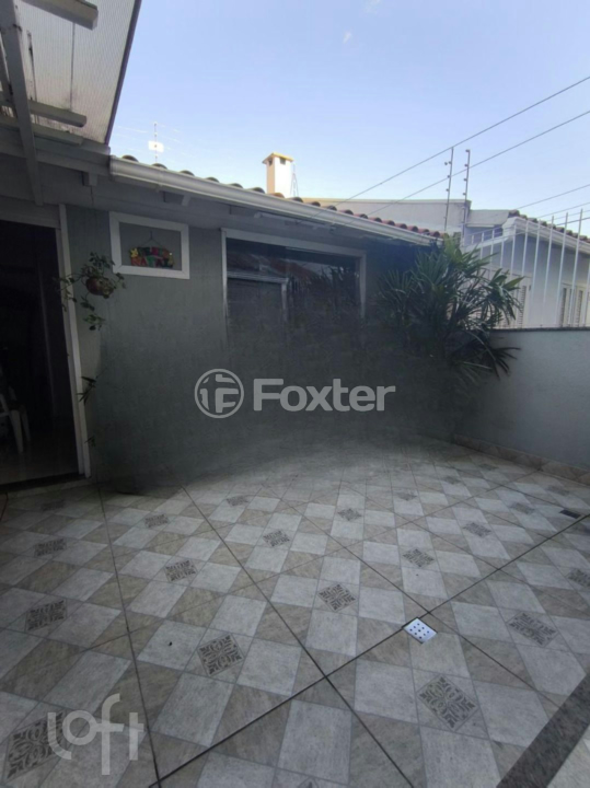 Casa à venda com 2 quartos, 94m² - Foto 2
