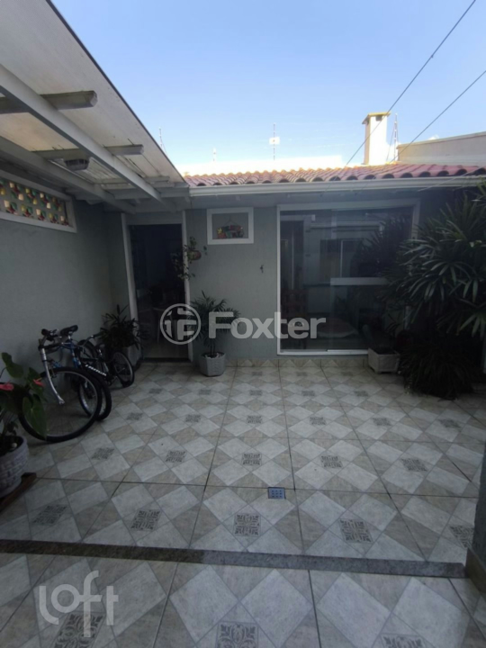Casa à venda com 2 quartos, 94m² - Foto 5