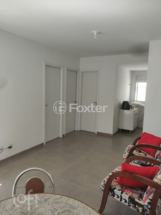 Apartamento à venda com 2 quartos, 44m² - Foto 1