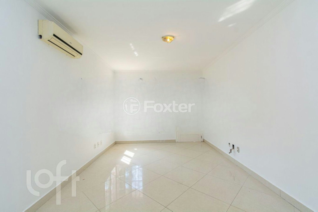 Casa à venda com 2 quartos, 91m² - Foto 2