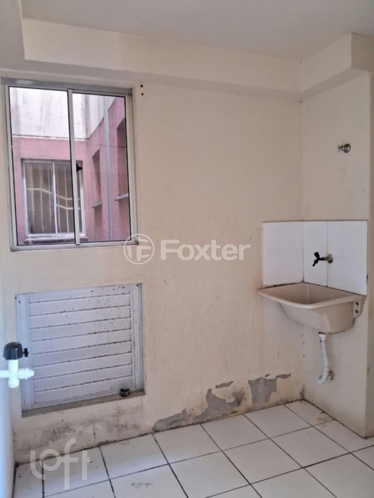 Apartamento à venda com 2 quartos, 42m² - Foto 7