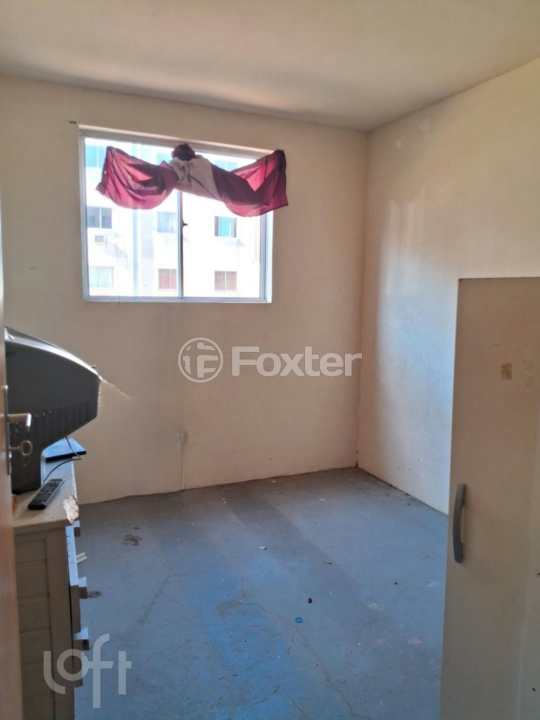 Apartamento à venda com 2 quartos, 42m² - Foto 4