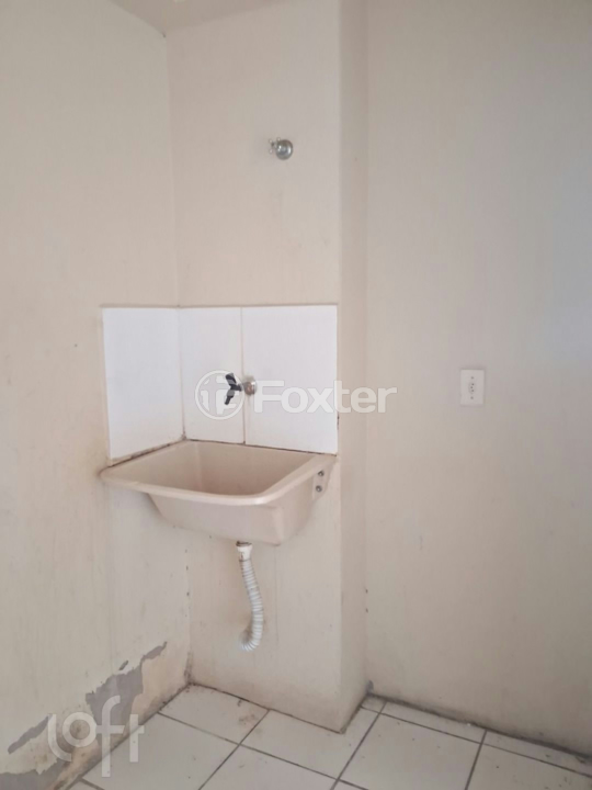 Apartamento à venda com 2 quartos, 42m² - Foto 6