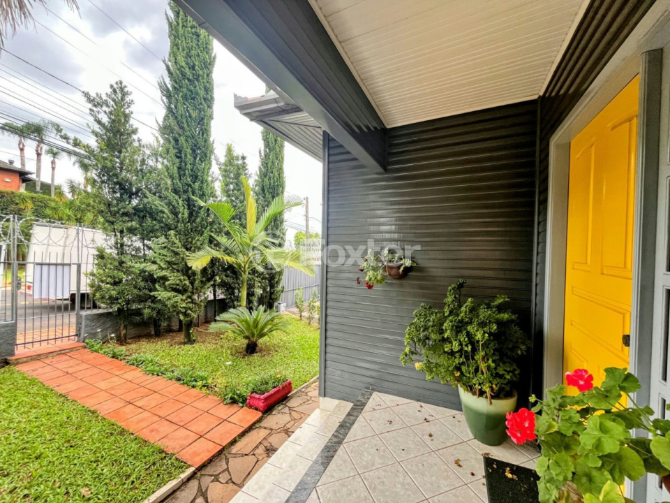 Casa à venda com 3 quartos, 125m² - Foto 3
