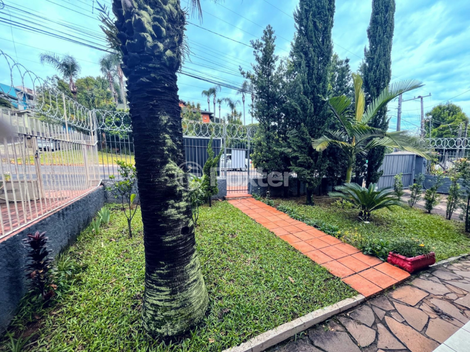 Casa à venda com 3 quartos, 125m² - Foto 4