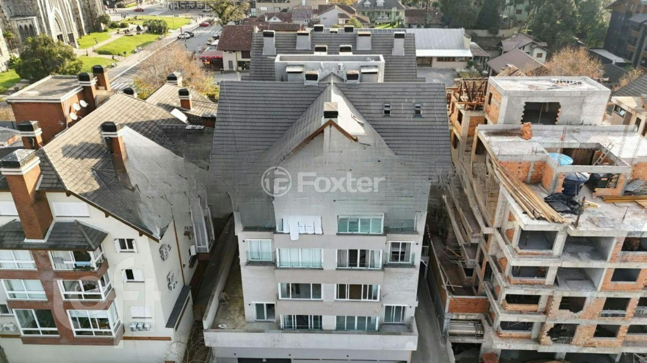 Apartamento à venda com 3 quartos, 143m² - Foto 27