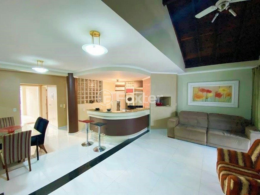 Casa à venda com 4 quartos, 180m² - Foto 5
