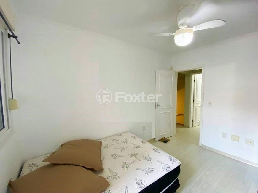 Casa à venda com 4 quartos, 180m² - Foto 14