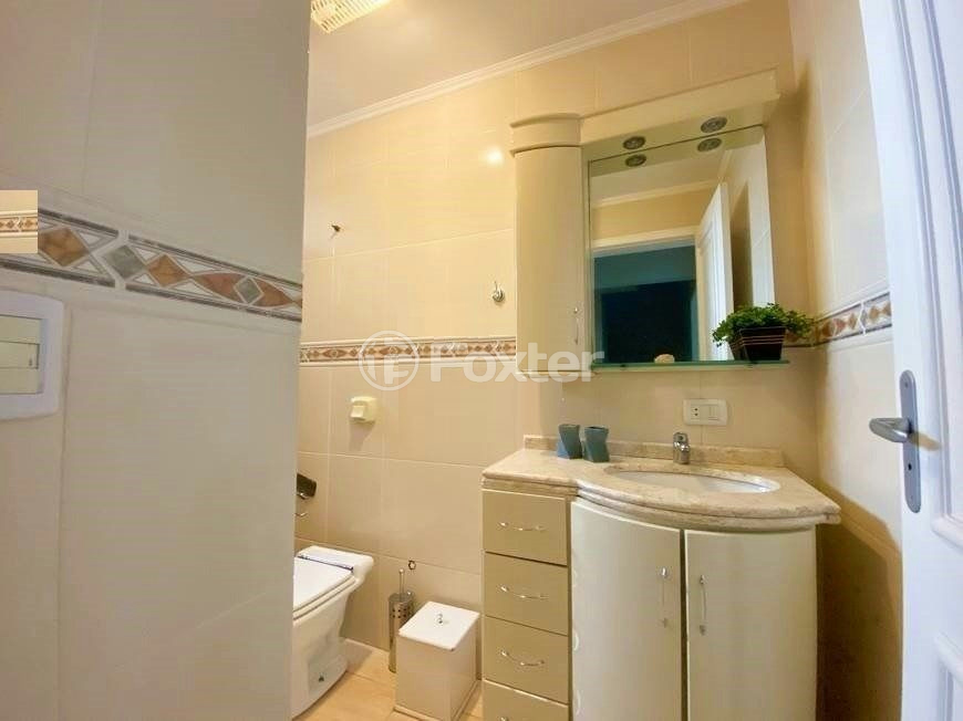 Casa à venda com 4 quartos, 180m² - Foto 25