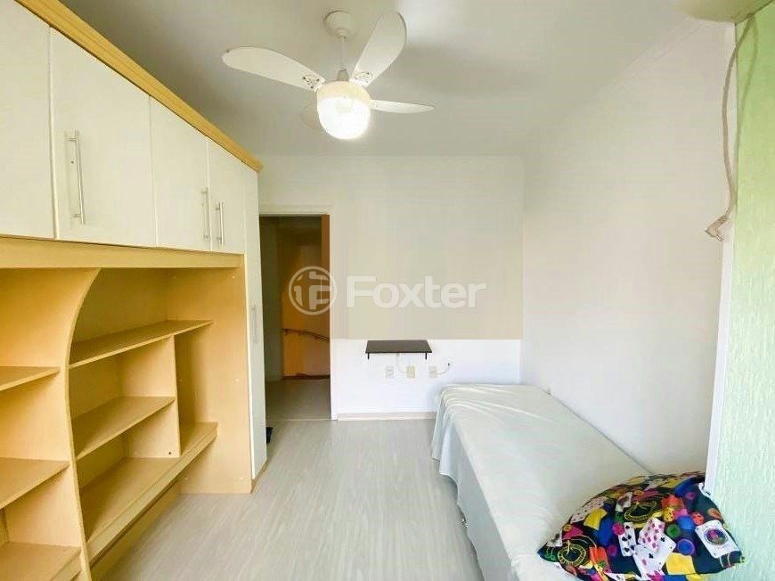Casa à venda com 4 quartos, 180m² - Foto 16