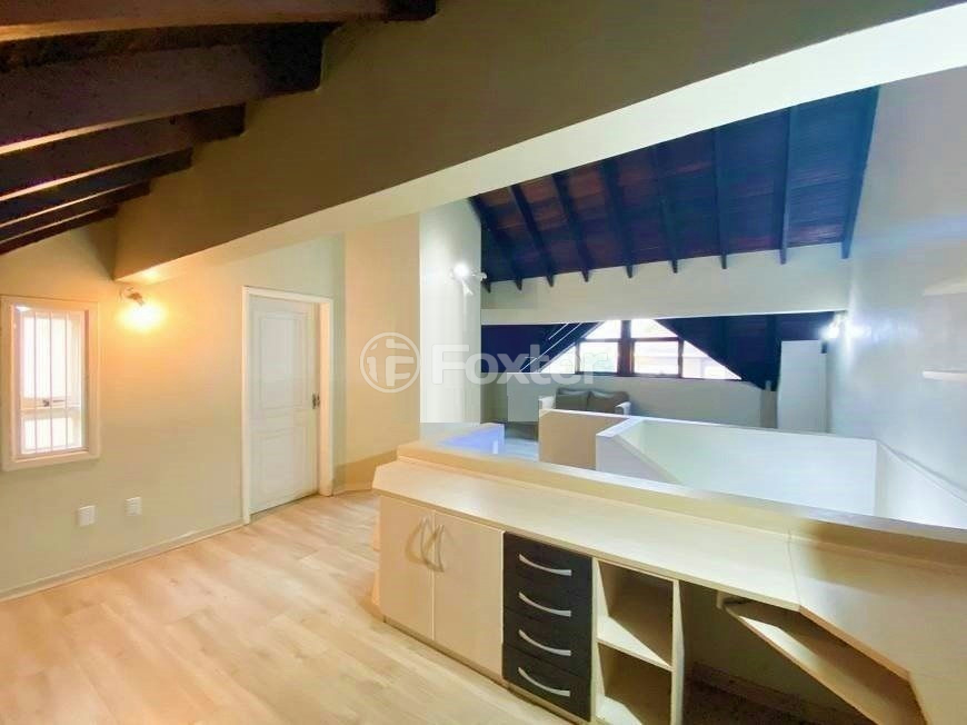 Casa à venda com 4 quartos, 180m² - Foto 19