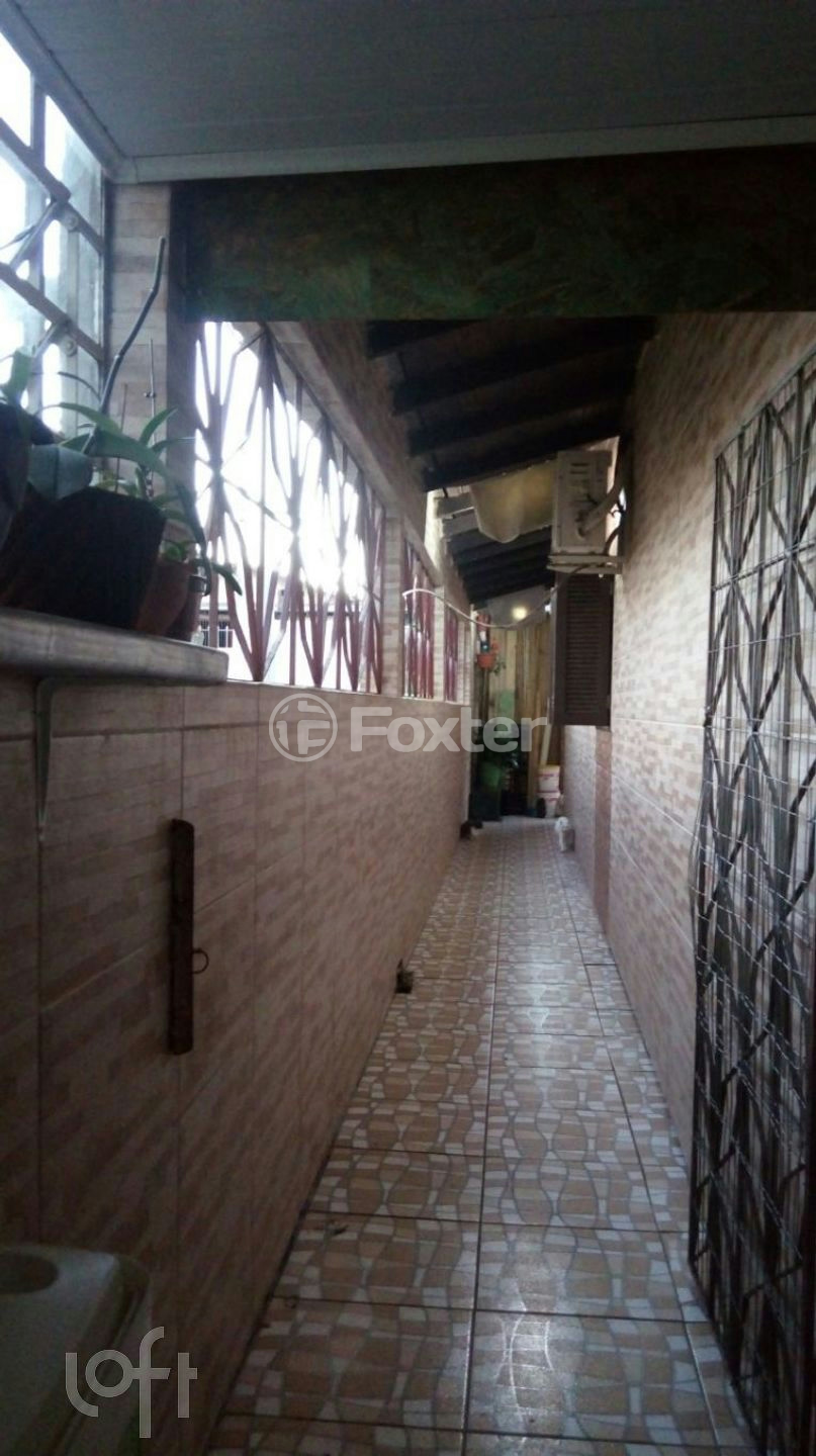 Casa à venda com 3 quartos, 243m² - Foto 16