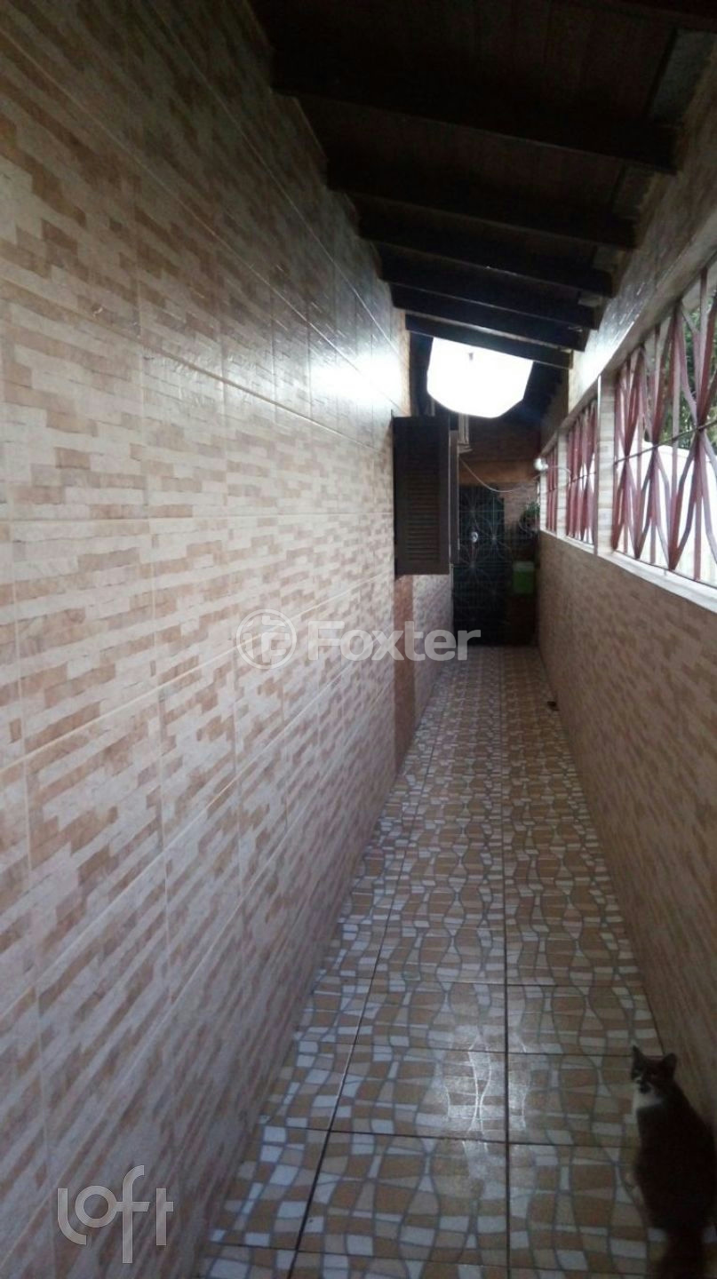 Casa à venda com 3 quartos, 243m² - Foto 18