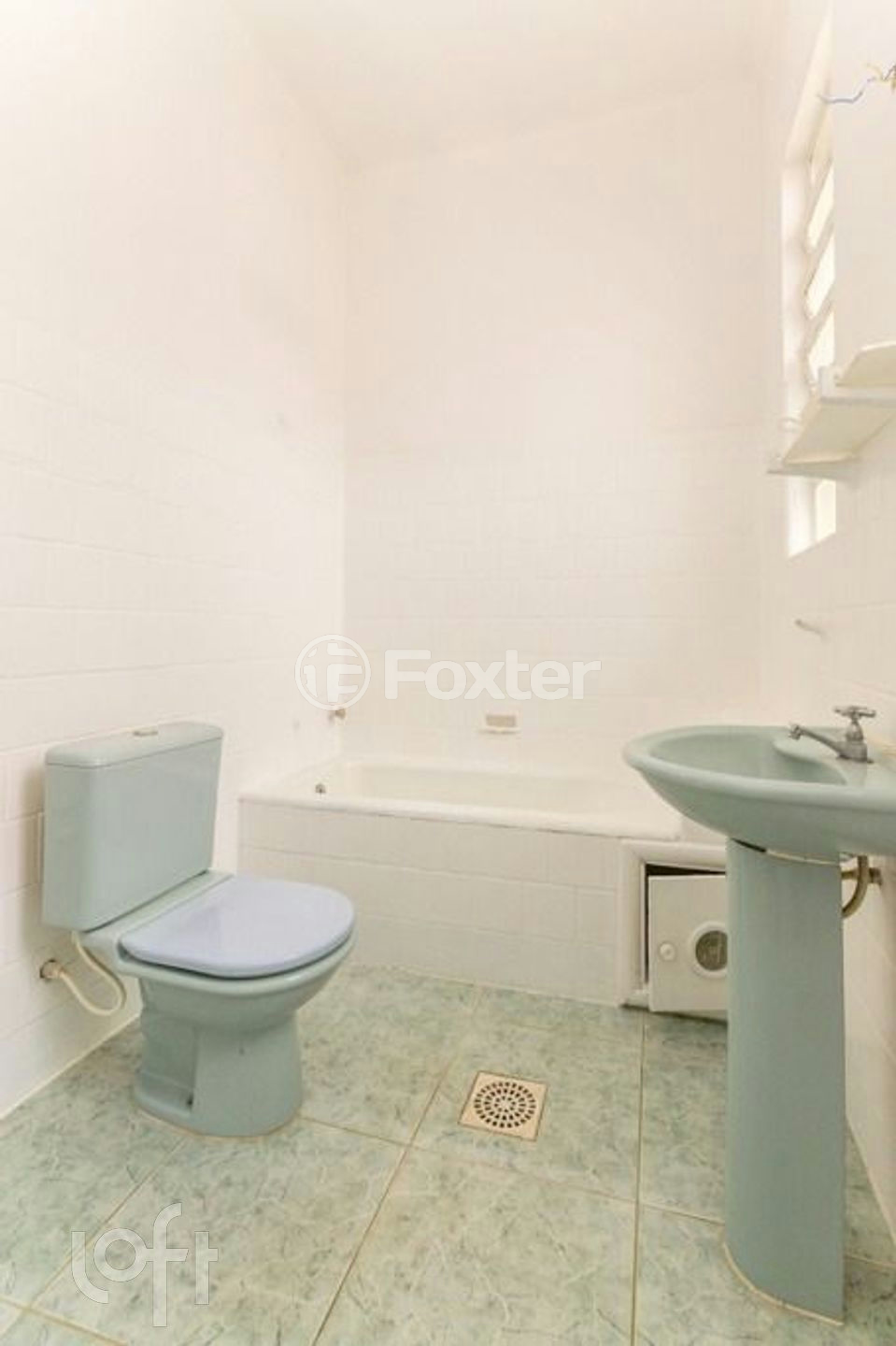 Casa à venda com 3 quartos, 90m² - Foto 32