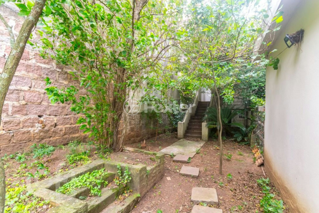 Casa à venda com 3 quartos, 90m² - Foto 34