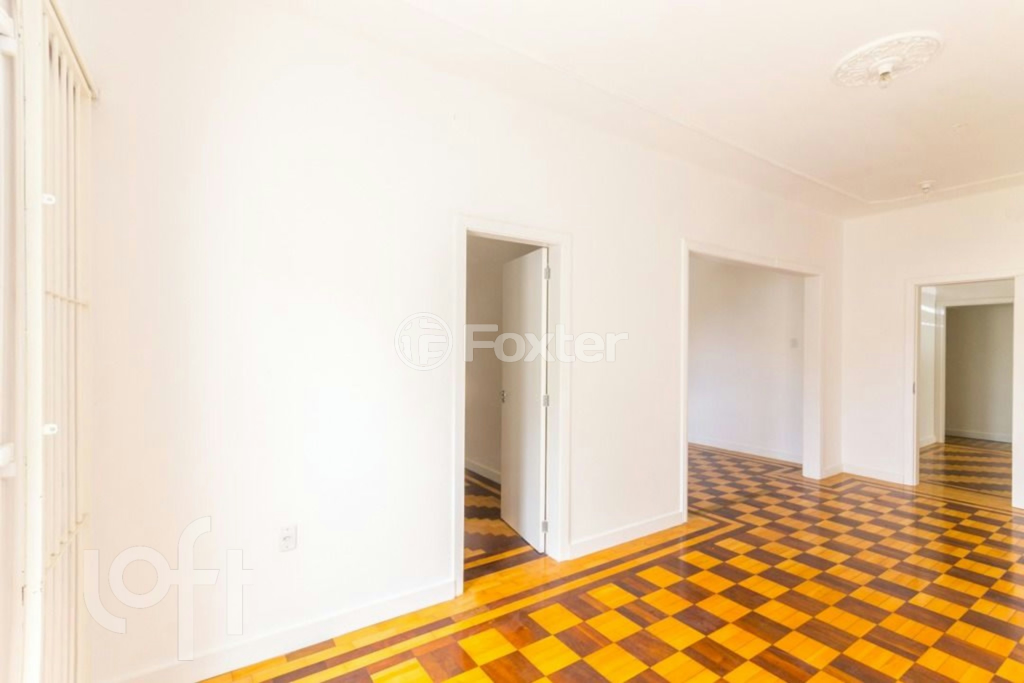 Casa à venda com 3 quartos, 90m² - Foto 4