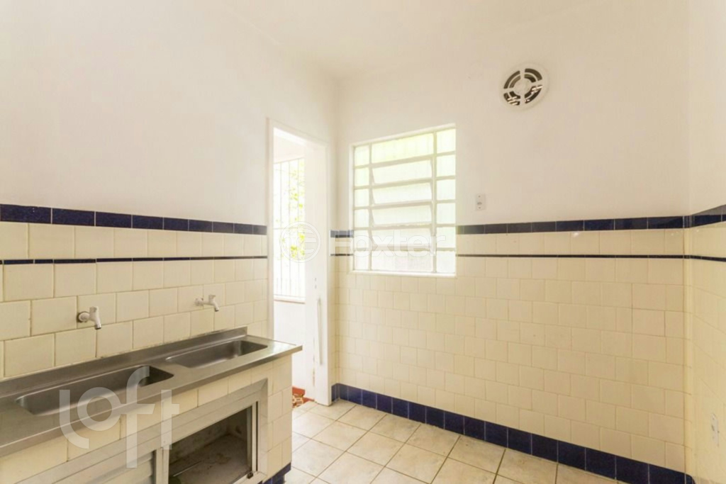 Casa à venda com 3 quartos, 90m² - Foto 10
