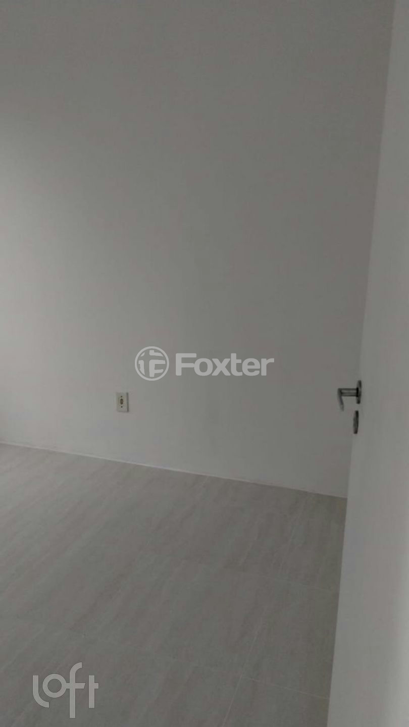 Apartamento à venda com 2 quartos, 42m² - Foto 6