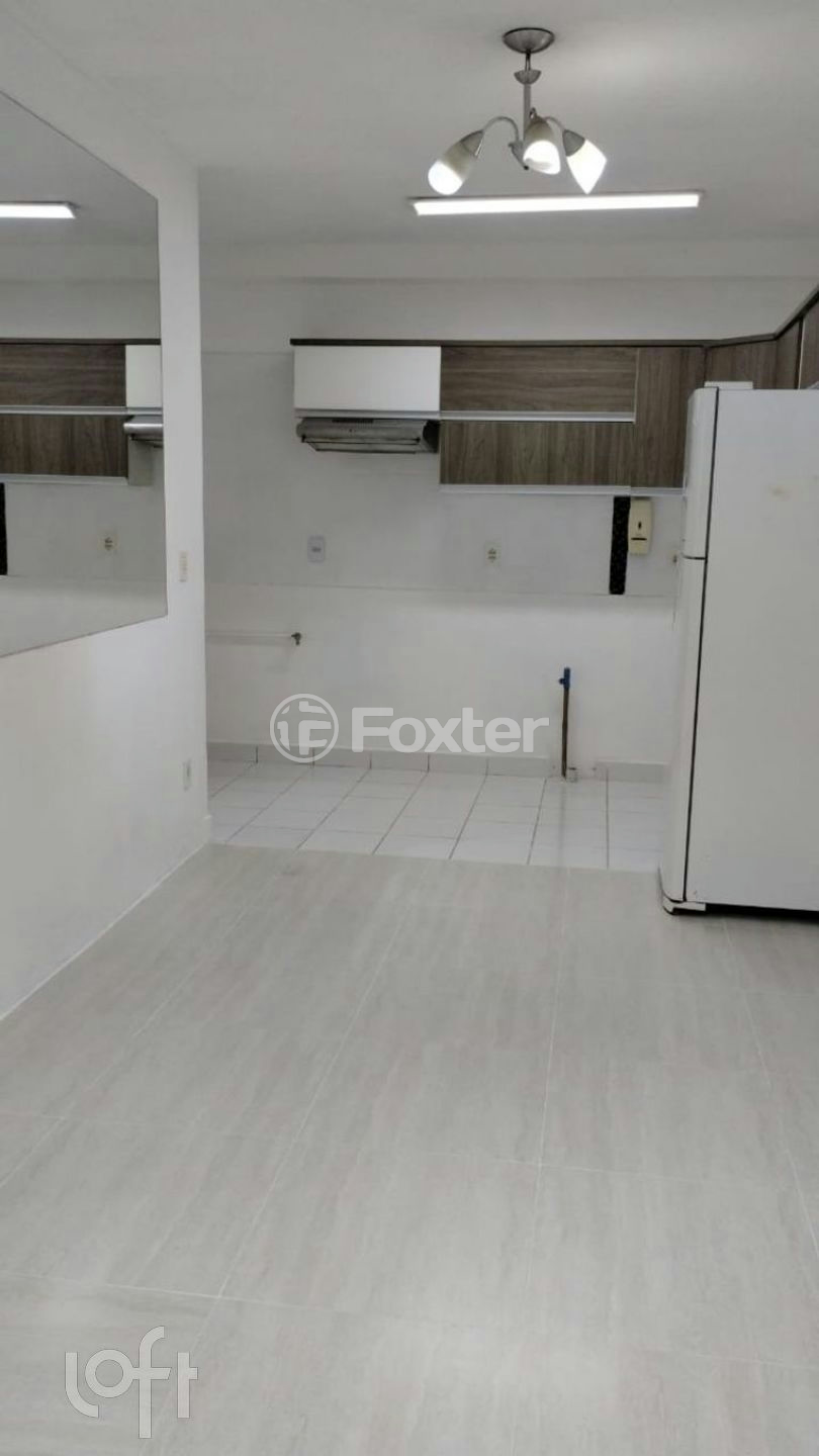 Apartamento à venda com 2 quartos, 42m² - Foto 3