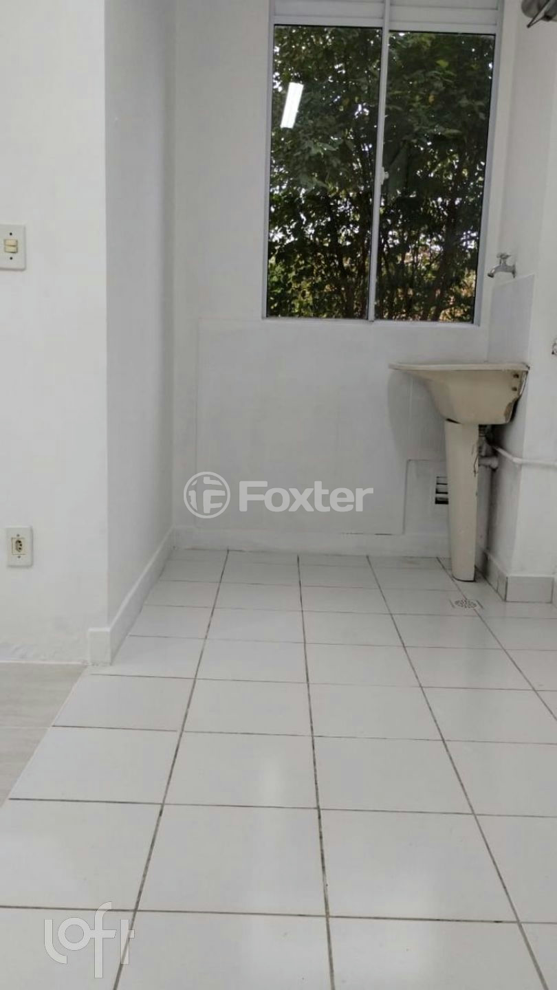 Apartamento à venda com 2 quartos, 42m² - Foto 8