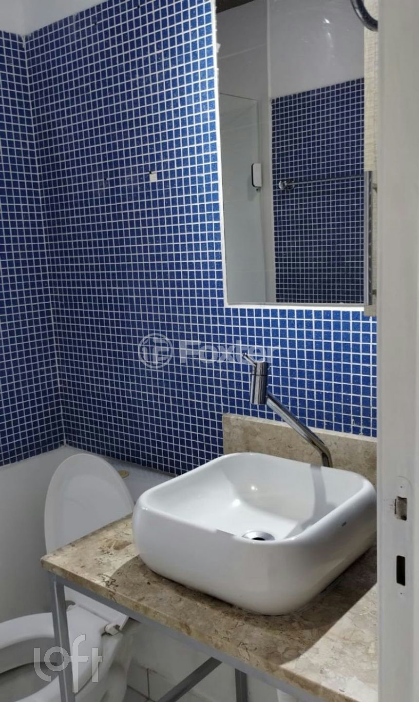 Apartamento à venda com 2 quartos, 42m² - Foto 13