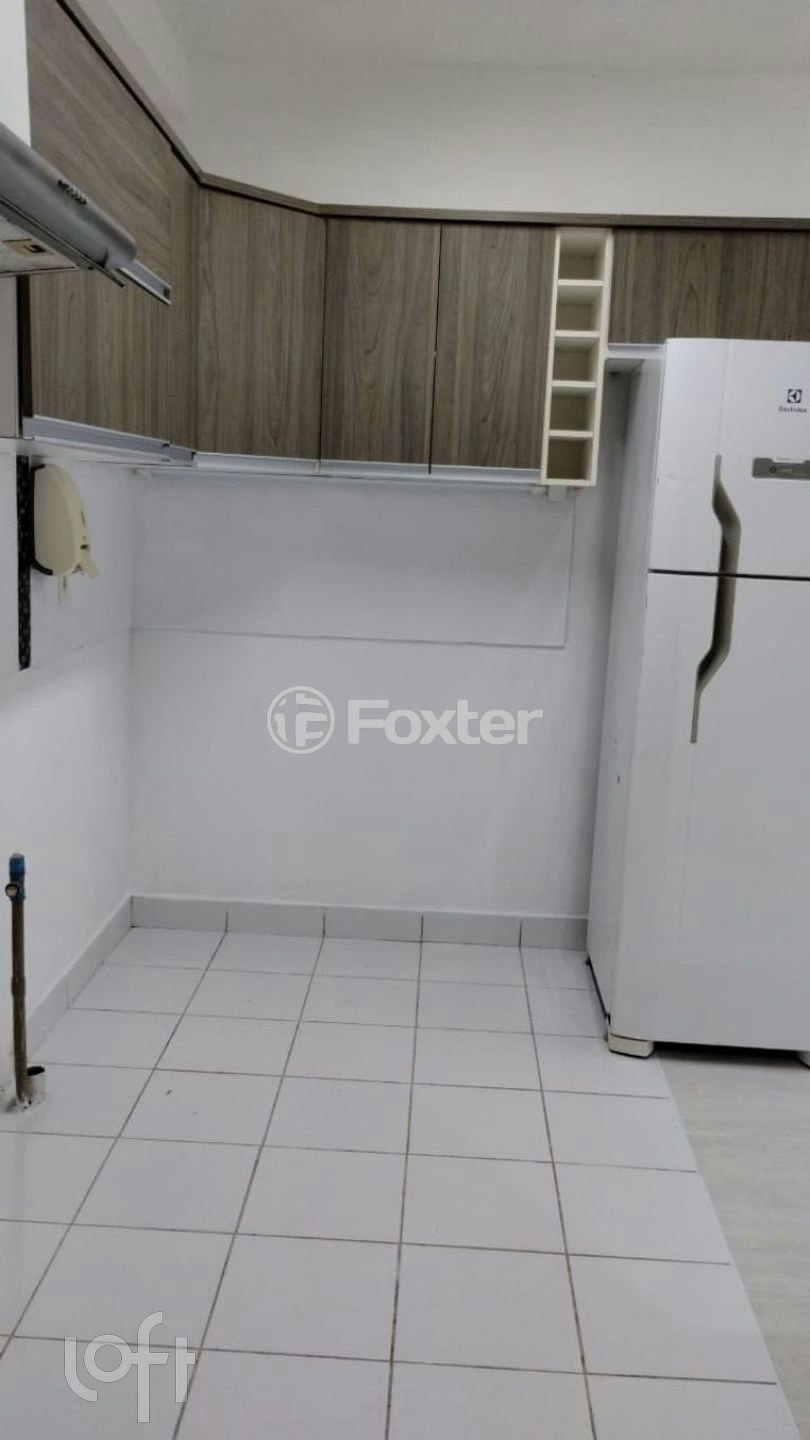 Apartamento à venda com 2 quartos, 42m² - Foto 4